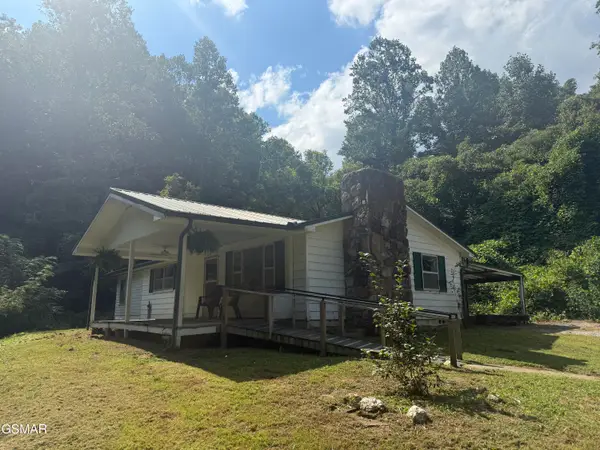 103 Branam Hollow Lane, Gatlinburg, TN 37738