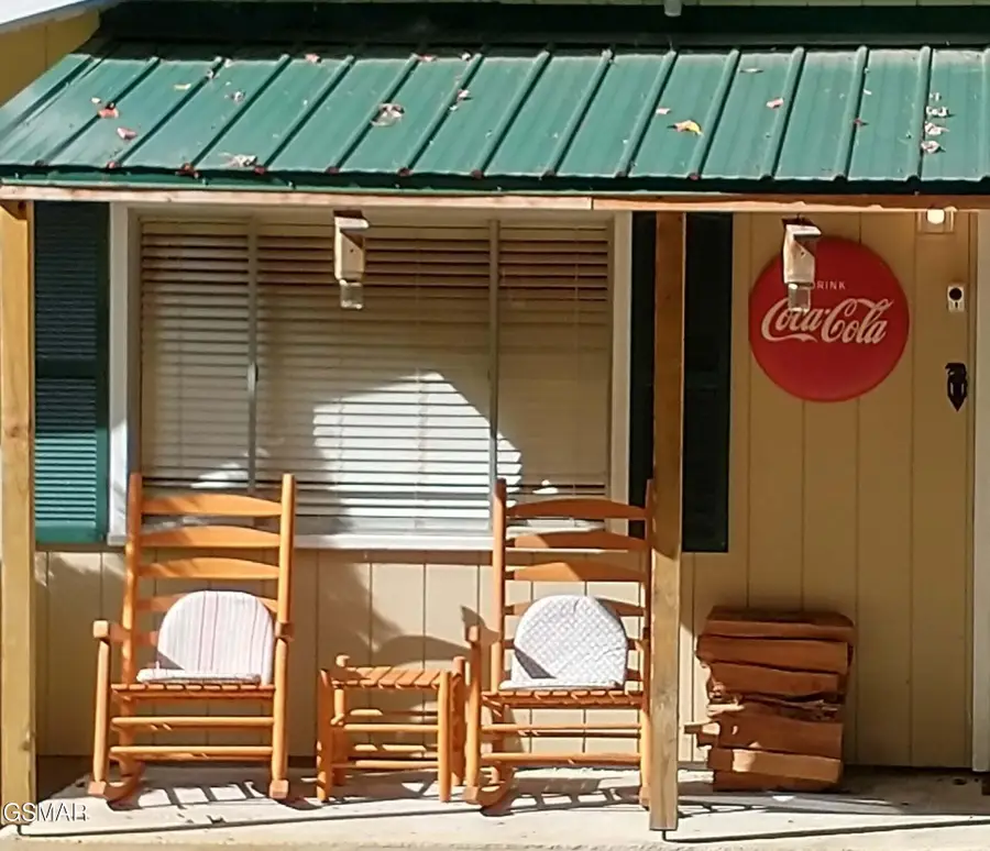 1705 Floyd Way, Gatlinburg, TN 37738 - Image #3