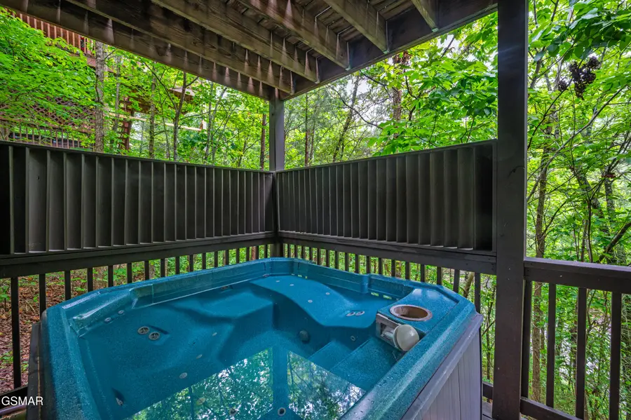 326 Village Way, Pigeon Forge, TN 37863 - Image #3