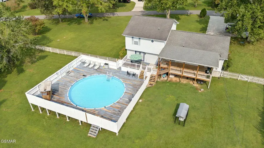 306 Eastwood Drive, La Follette, TN 37766 - Image #2