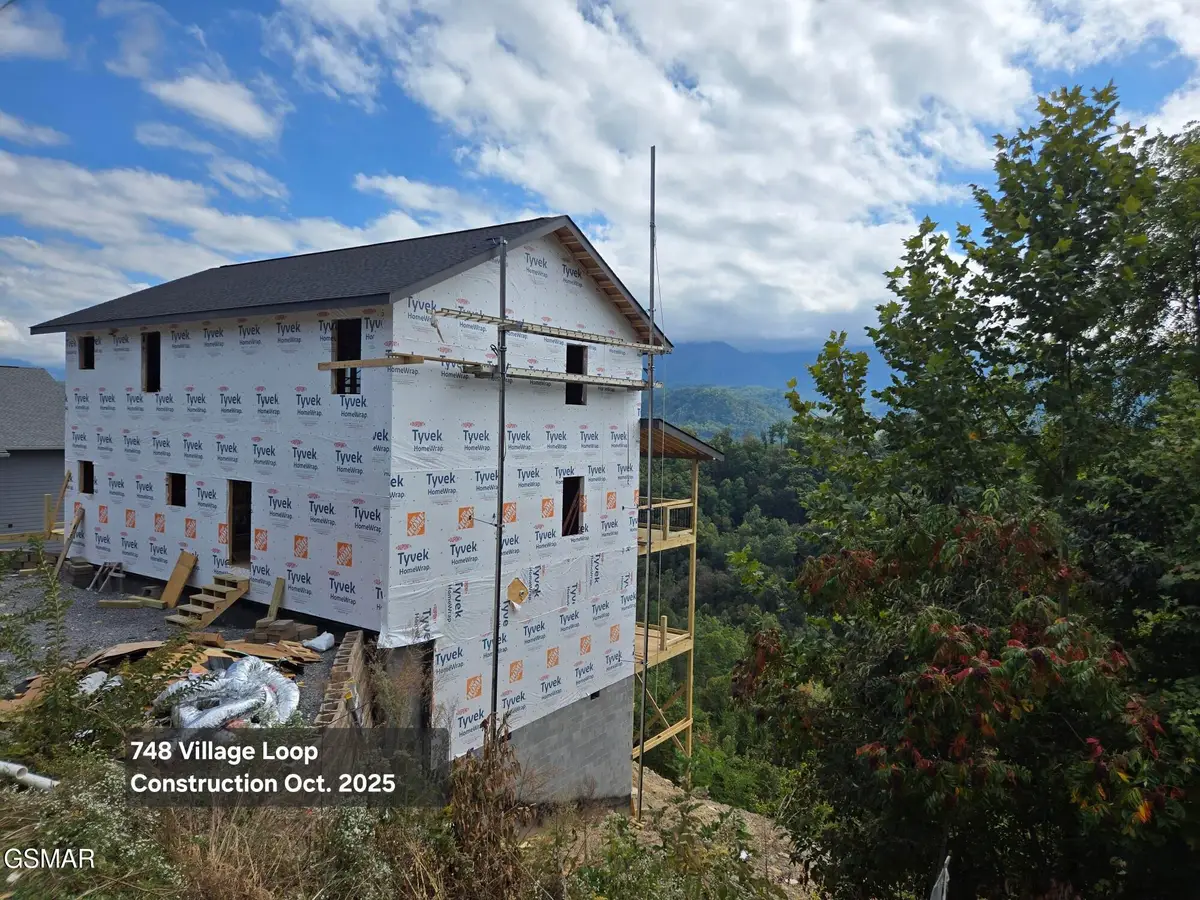 748 Village Loop Road, Gatlinburg, TN 37738 - Image #1