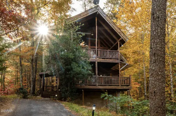 3040 Brothers Way, Sevierville, TN 37862