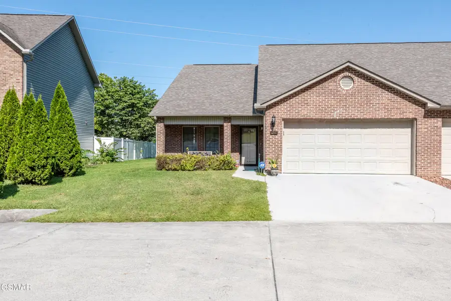 1218 Ernest Mcmahan Road, Sevierville, TN 37862 - Image #2