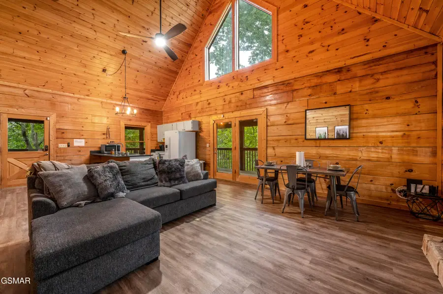 2175 Wingspan Drive, Sevierville, TN 37876 - Image #2