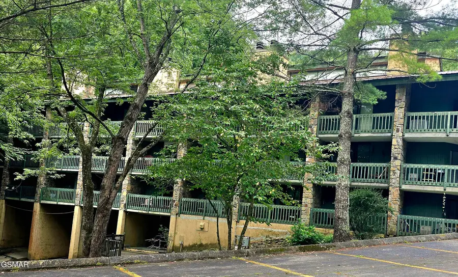 1435 Wiley Oakley Drive #151, Gatlinburg, TN 37738 - Image #2