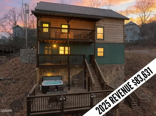 1329 N Baden Drive, Gatlinburg, TN 37738