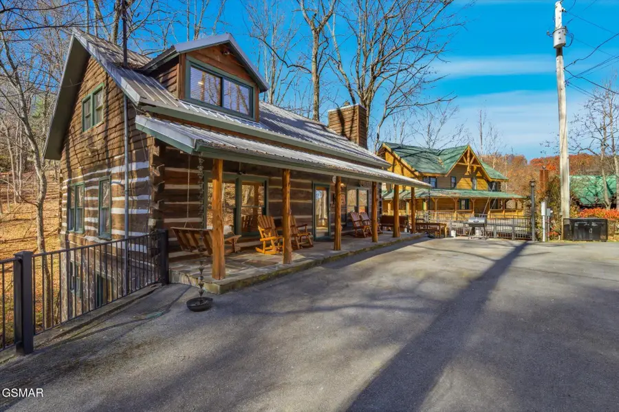 1329 N Baden Drive, Gatlinburg, TN 37738 - Image #3