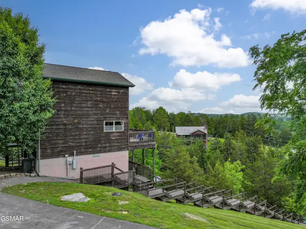 2350 Kerr Road, Sevierville, TN 37876