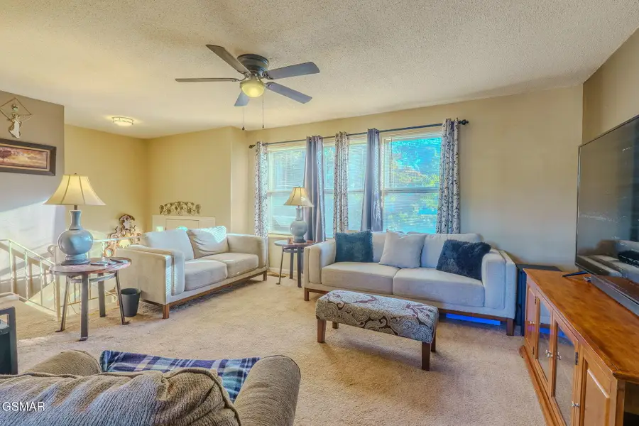 8000 Little Joe Road, Powell, TN 37849 - Image #3