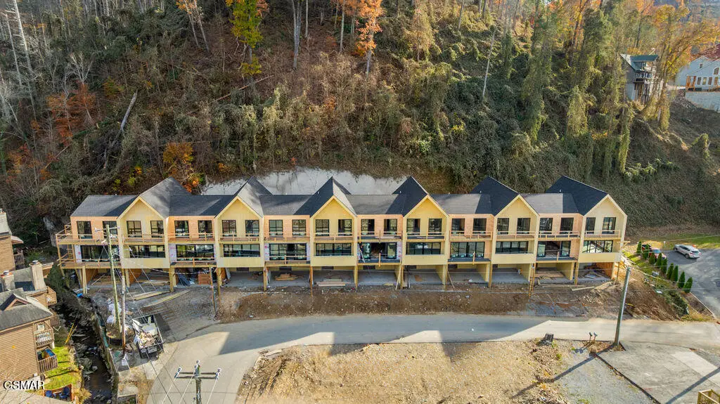 215 Circle Drive #3, Gatlinburg, TN 37738 - Image #1