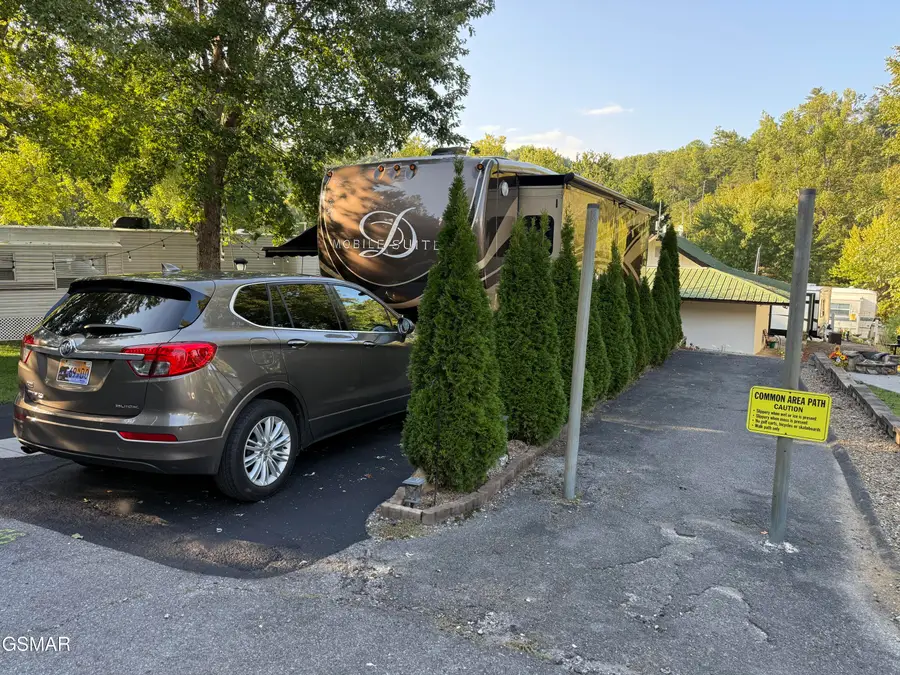 4229 E Parkway #66, Gatlinburg, TN 37738 - Image #3