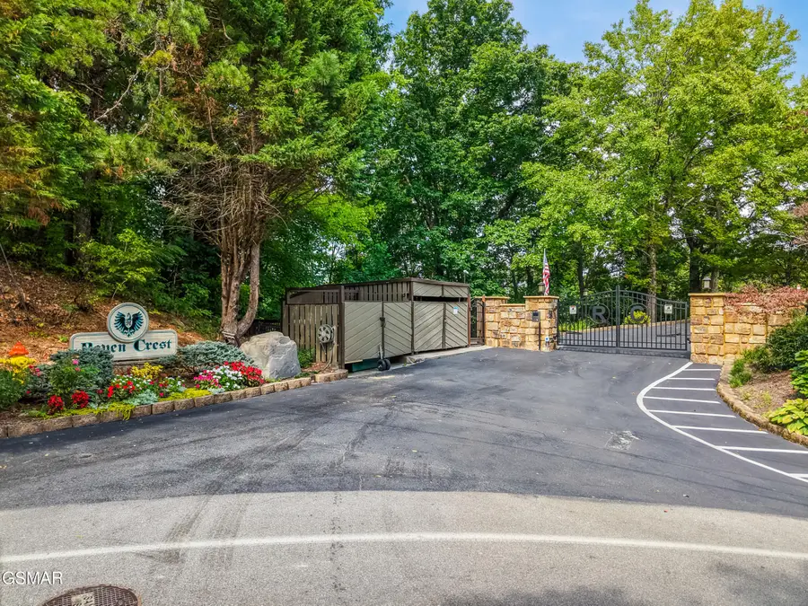 1050 Ski View Drive # 105, Gatlinburg, TN 37738 - Image #3