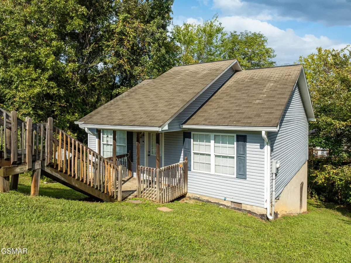 238 Gray Slate Circle, Sevierville, TN 37876 - Image #1