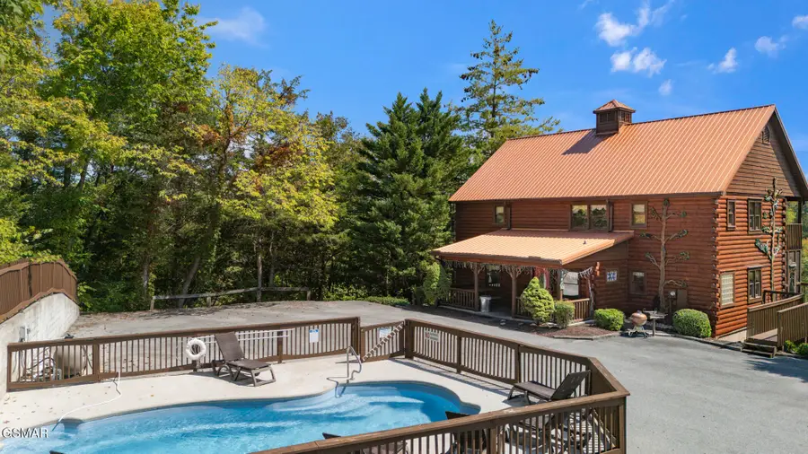 838 Bear Run Way, Sevierville, TN 37862 - Image #3