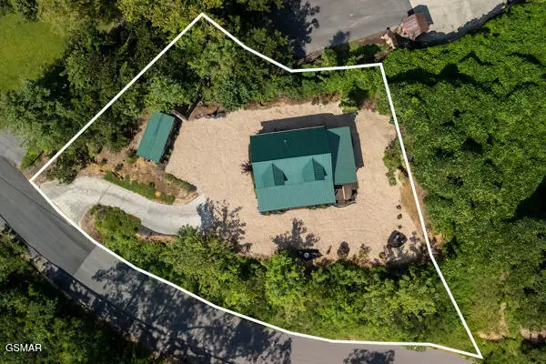 1030 Little Smoky Road, Gatlinburg, TN 37738 - Image #3