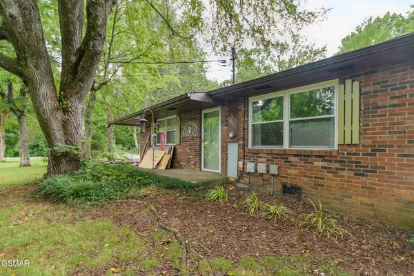 1319 Boyds Creek Highway, Seymour, TN 37865