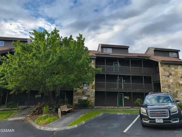 1380 Ski View Drive #APT 3303, Gatlinburg, TN 37738