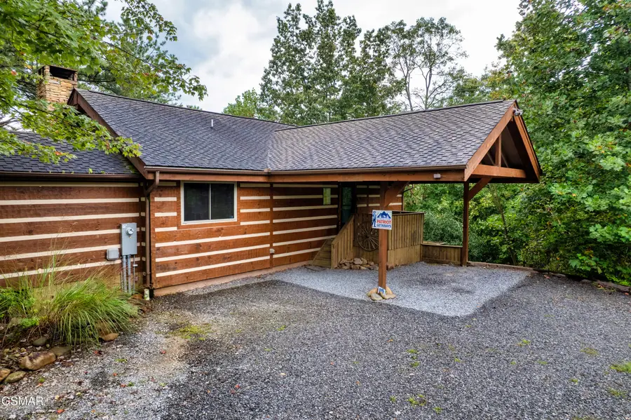 317 Matterhorn Drive, Gatlinburg, TN 37738 - Image #3