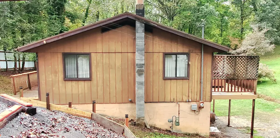 745 W Highland Drive, Gatlinburg, TN 37738 - Image #2