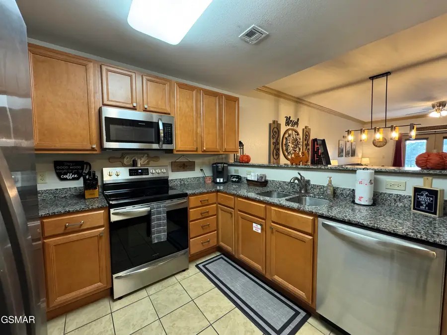 124 Plaza Drive #2403, Pigeon Forge, TN 37863 - Image #2