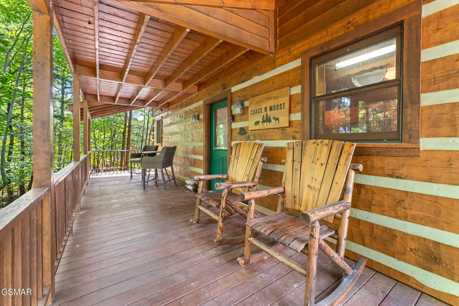 560 Thissa Way, Gatlinburg, TN 37738 - Image #3