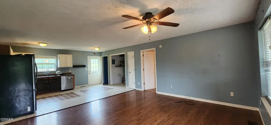 720 N Country Lane, Kodak, TN 37764 - Image #2