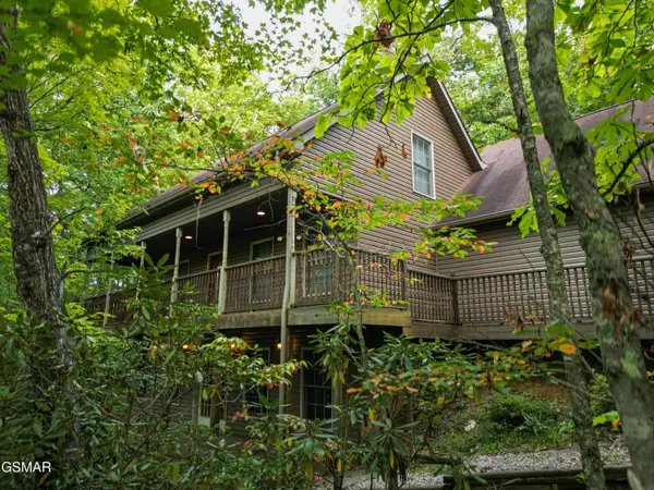 521 Jefferson Road, Gatlinburg, TN 37738