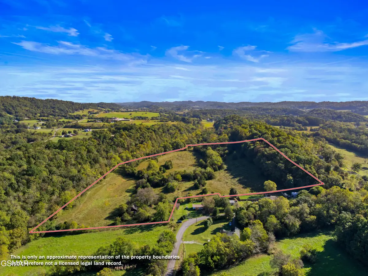 792 Rh Ellis Road, Dandridge, TN 37725 - Image #1