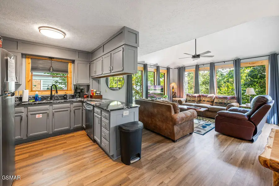 3523 Brook Stone Way, Pigeon Forge, TN 37863 - Image #2