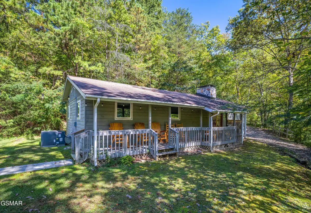 246 Shields View Drive, Gatlinburg, TN 37738 - Image #1