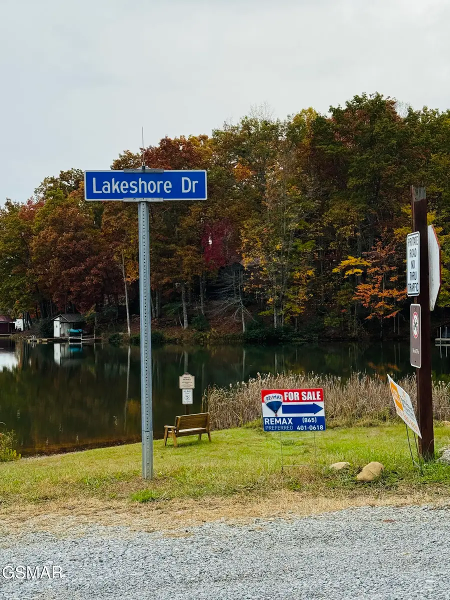 5905 Omega Drive Drive, Tallassee, TN 37878 - Image #2