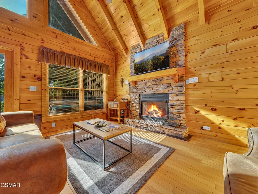 4445 Forest Vista Way, Pigeon Forge, TN 37863 - Image #2