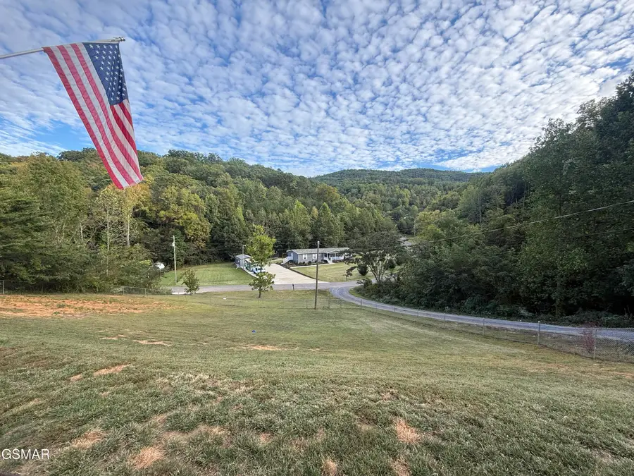 1291 Bluets Road, Newport, TN 37821 - Image #3