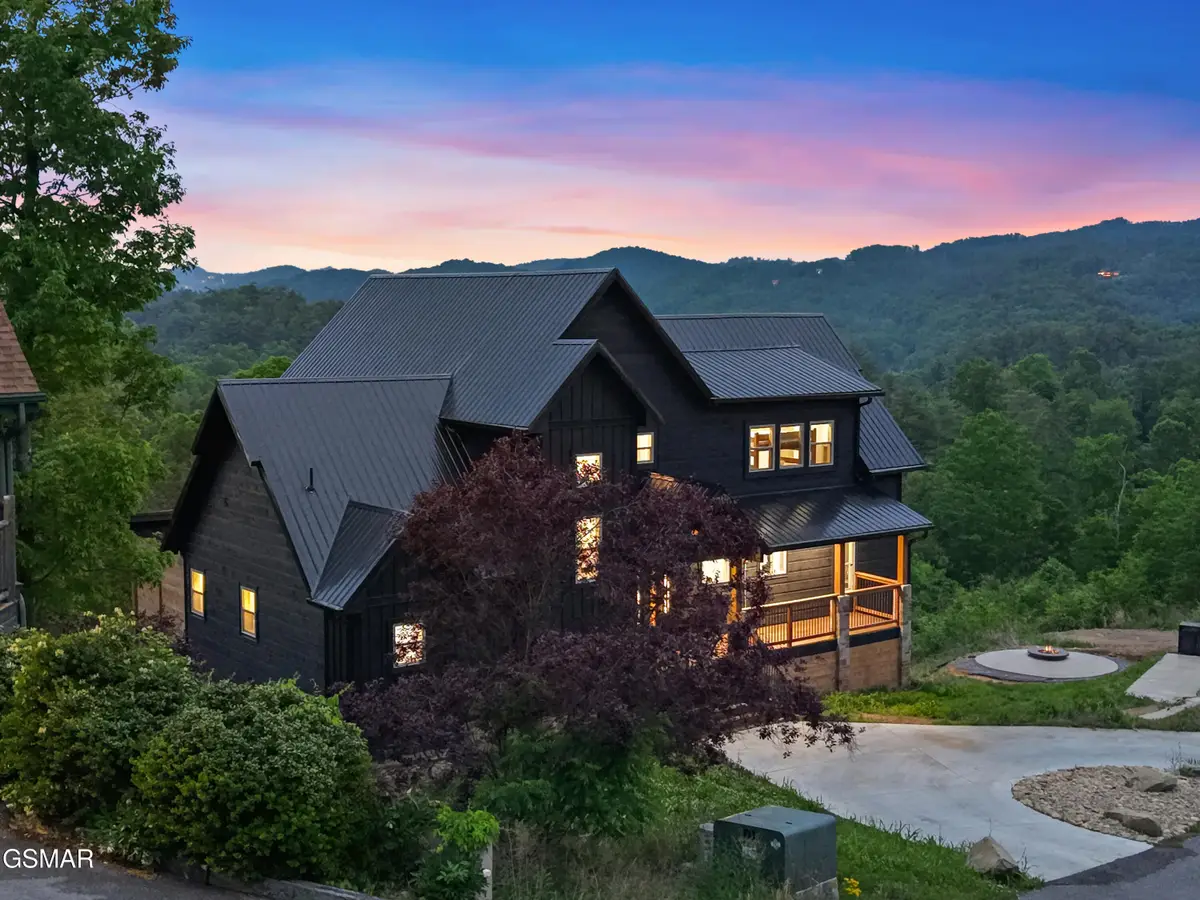 2843 Cedar Falls Way, Sevierville, TN 37862 - Image #1