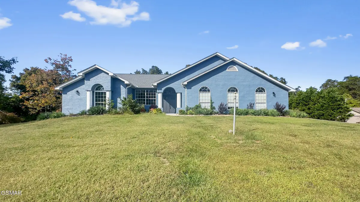 2289 Allenridge Drive, Sevierville, TN 37876 - Image #1