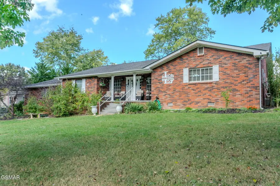 205 Finley Drive, Lenoir City, TN 37771 - Image #2