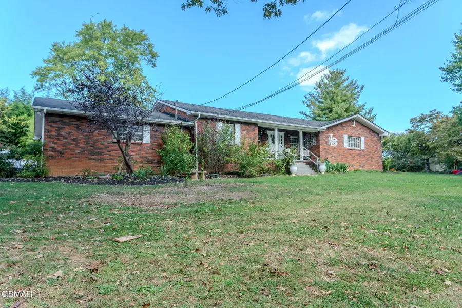 205 Finley Drive, Lenoir City, TN 37771 - Image #3