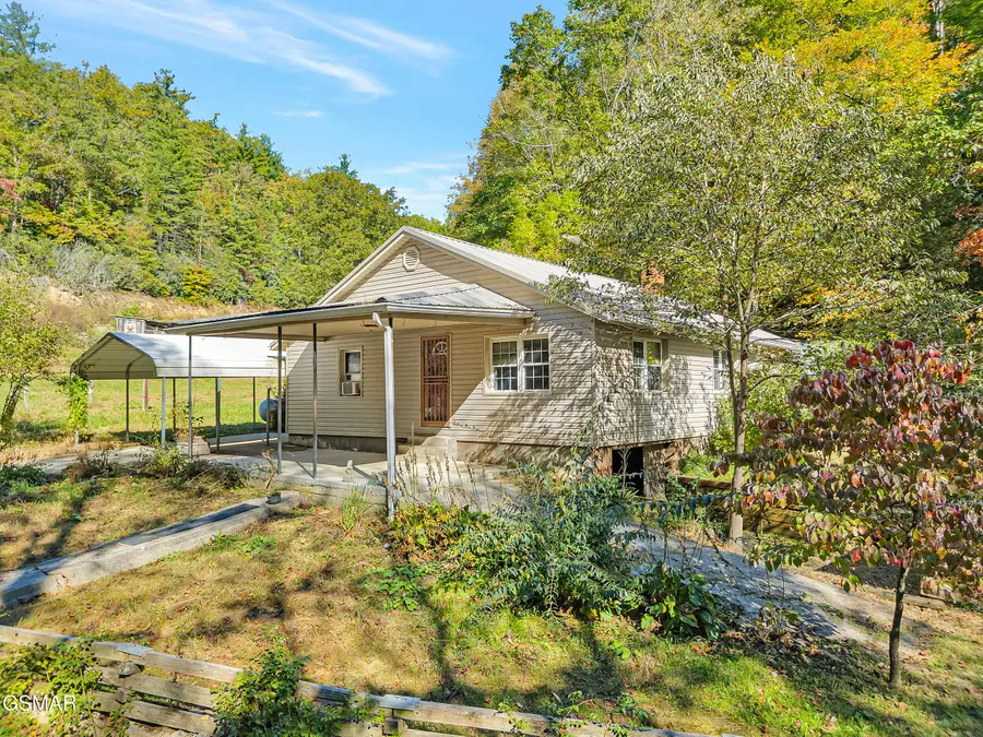 4155 Green Corner Road, Hartford, TN 37753 - Image #2