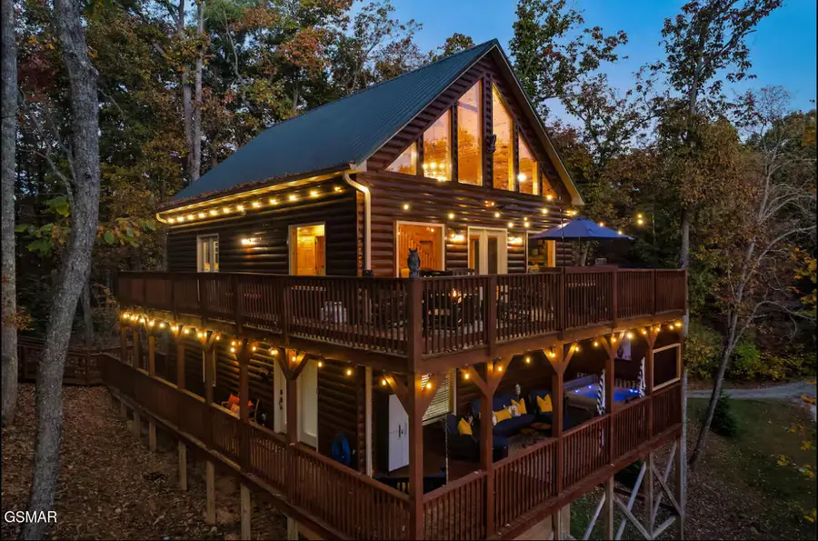 4536 Powdermill Estate Road, Sevierville, TN 37876 - Image #2