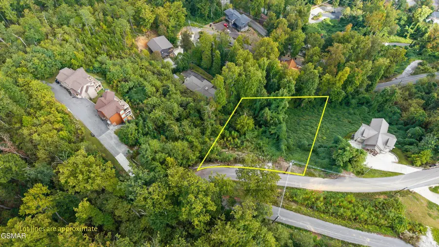 430 Greystone Heights Road, Gatlinburg, TN 37738 - Image #3