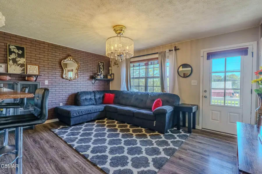 375 Old Dandridge Pike, Strawberry Plains, TN 37871 - Image #2