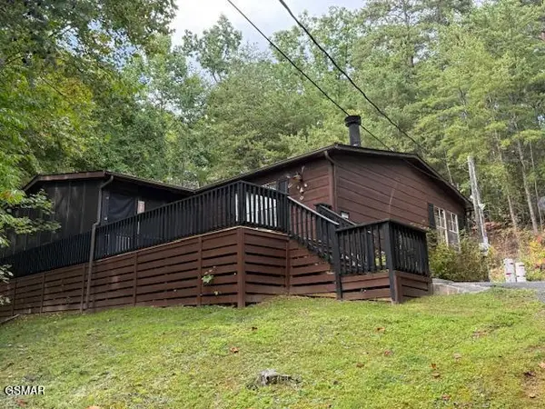 1329 Ski View Ln Lane, Sevierville, TN 37876