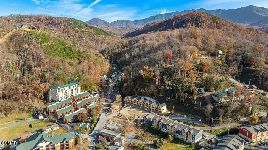215 Circle Drive #5, Gatlinburg, TN 37738 - Image #3