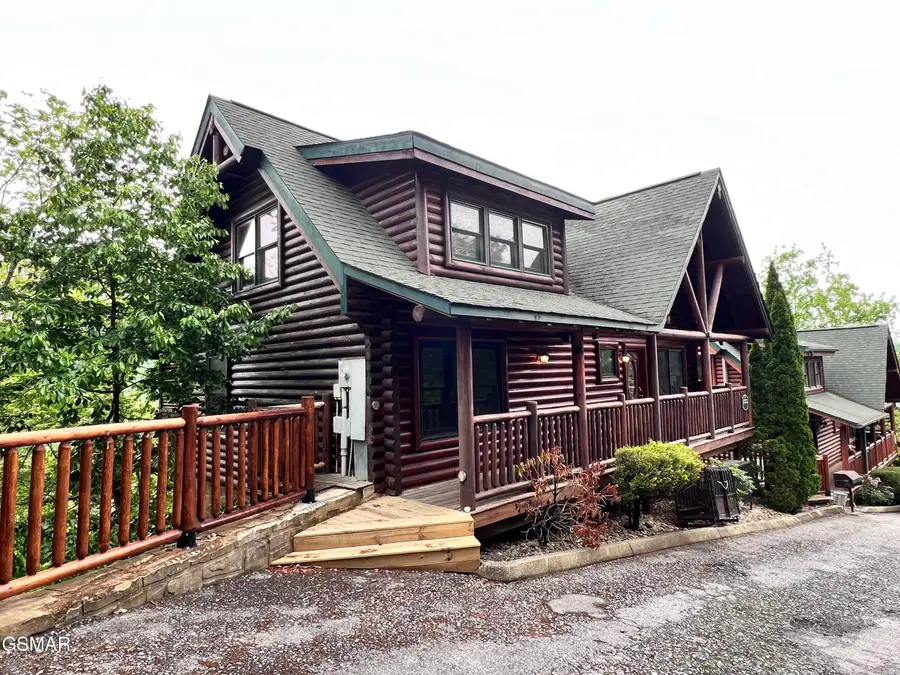 1726 Summit View Way, Pigeon Forge, TN 37862 - Image #3