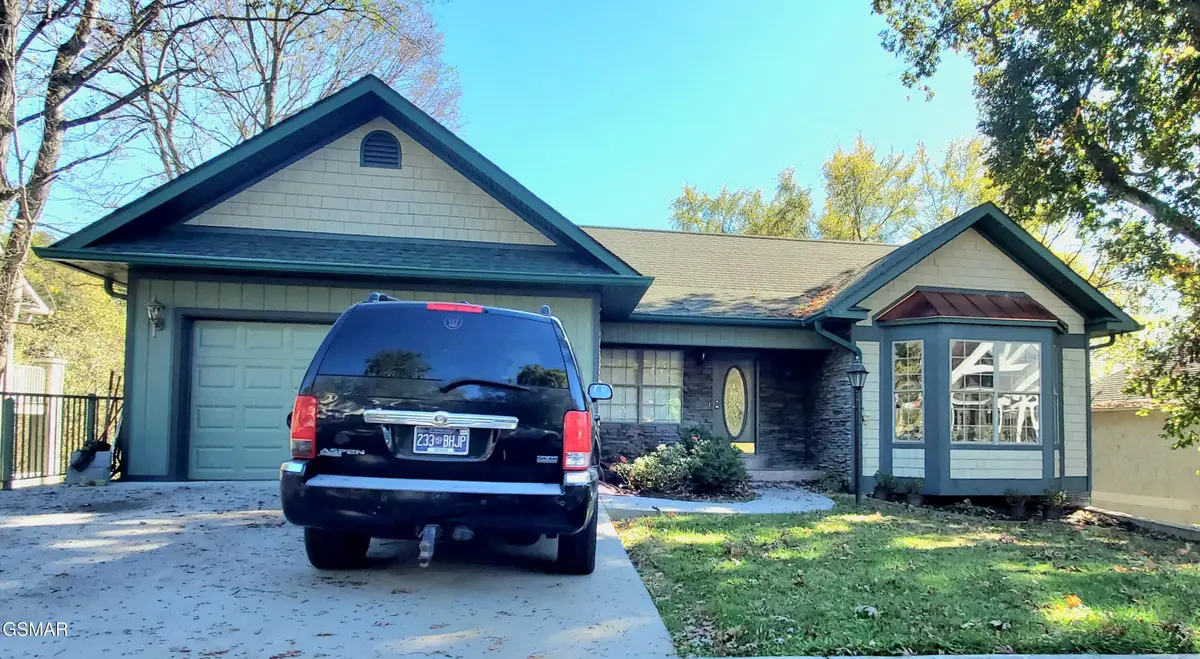 316 Saddleback Way, Sevierville, TN 37862 - Image #1