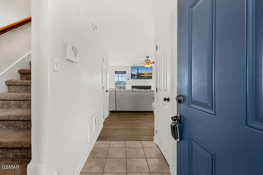 6922 Pemmbrooke Shire Lane, Knoxville, TN 37909 - Image #3