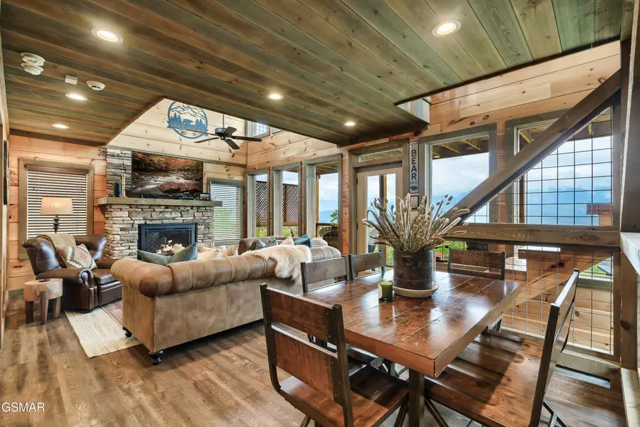 1132 Villa Overlook Way Way, Gatlinburg, TN 37738 - Image #3