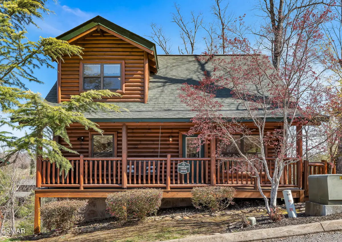 2025 Bear Creek Way, Pigeon Forge, TN 37862 - Image #1