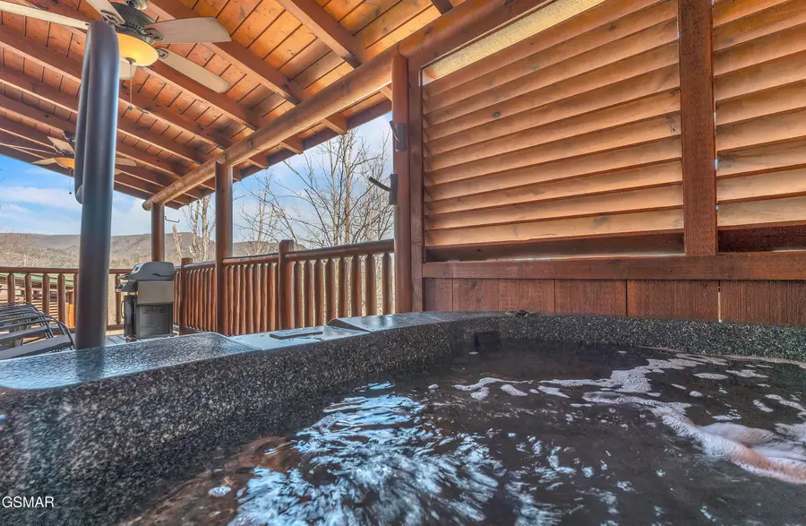 2025 Bear Creek Way, Pigeon Forge, TN 37862 - Image #3