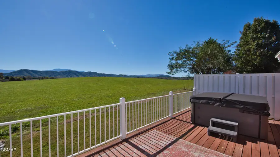 2530 Goingback Circle, Sevierville, TN 37876 - Image #3